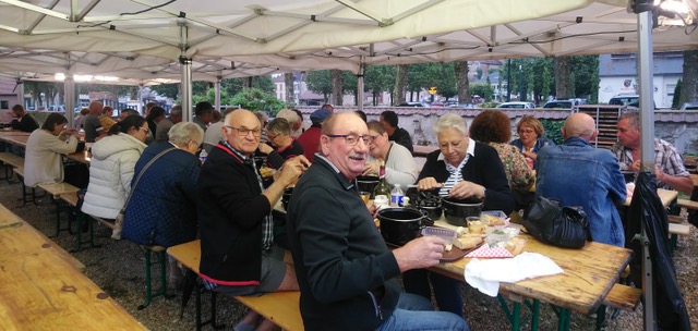 Traditionnelle soirée moules-frites à l’espace Gitton.