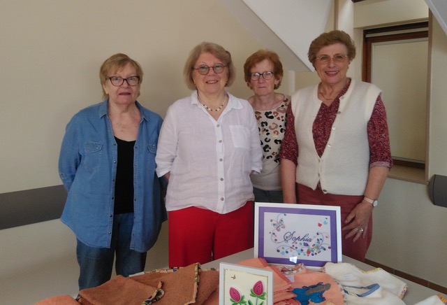 Tricots, coutures et broderies des Petites mains au centre médico-social