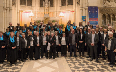 Les Châtillon de France chantent en concert
