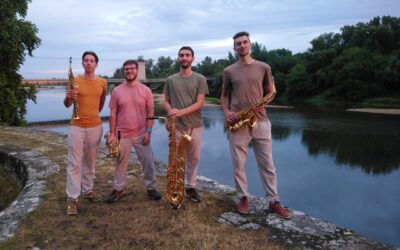 Quatre saxophonistes au camping des Combles