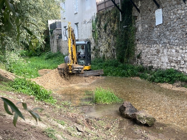 Travaux sur la rivière Éthelin