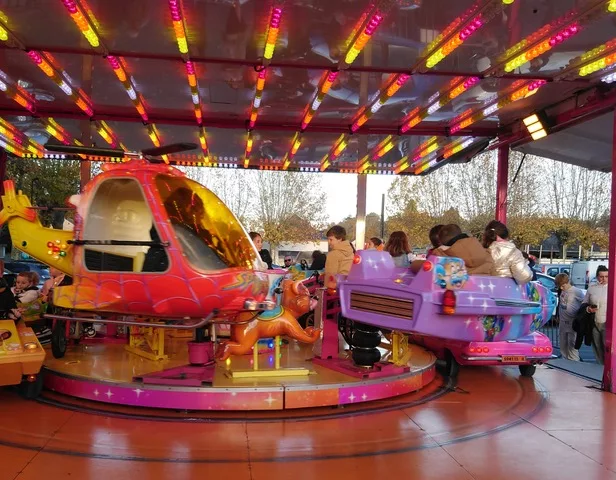 Le retour du manège sur le Champ de Foire