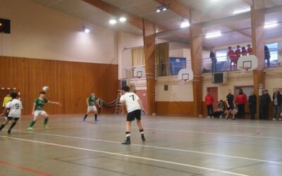 Un tournoi de foot en salle, dédié aux jeunes de moins de 15 ans.