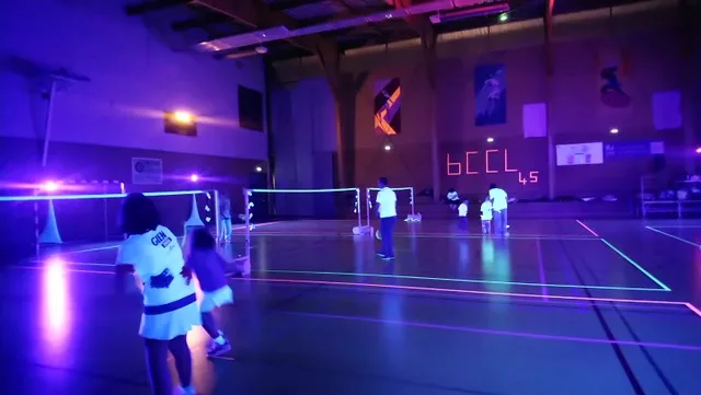 Soirée badminton fluo au gymnase intercommunal