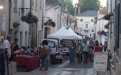 Beaucoup de monde au marché semi-nocturne